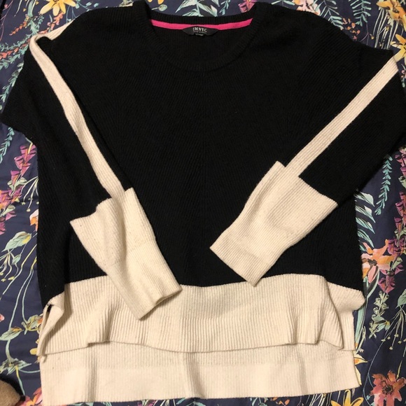 Clothes for sale! - Picture 6 of 8